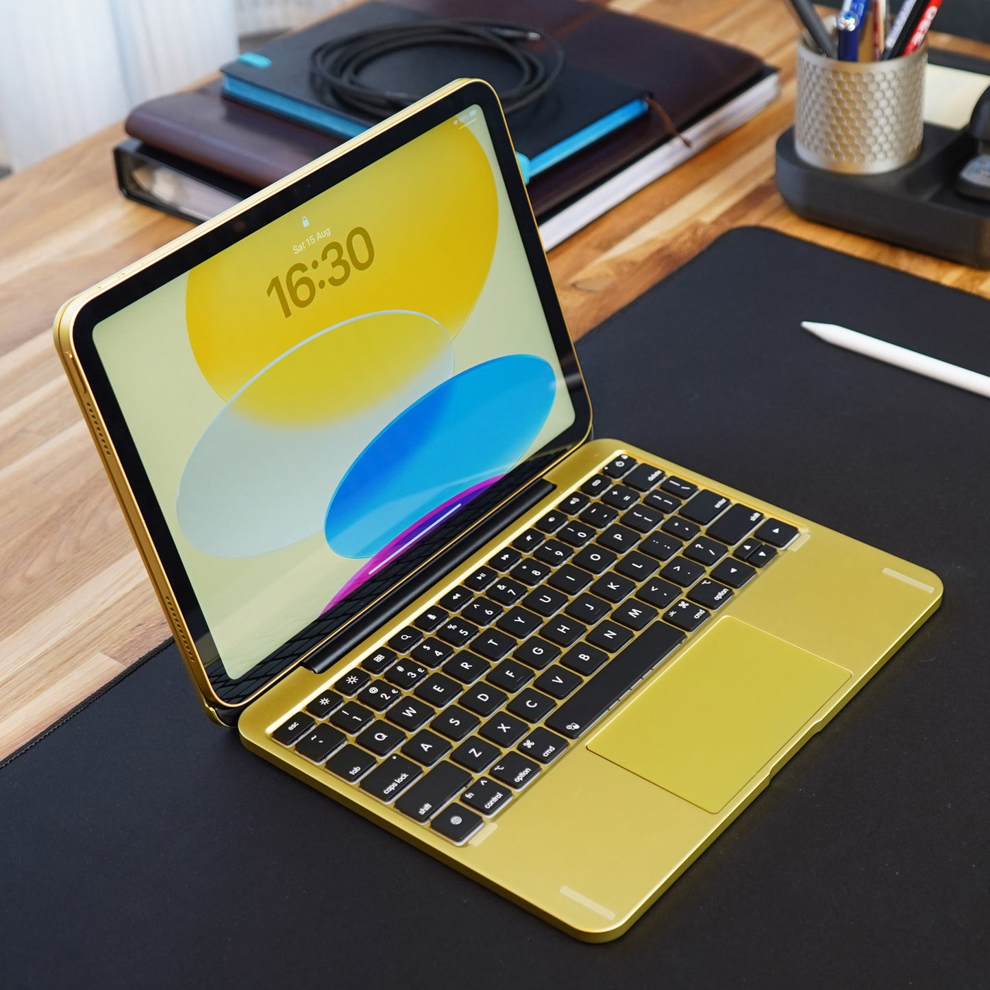 Brydge 11.0 – Aluminum Keyboard for iPad (10th Gen & A16)